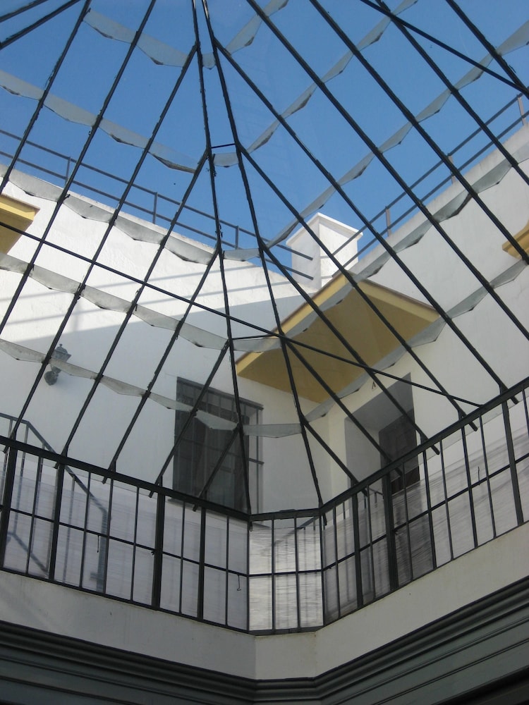 Apartamentos Larga 70 47/80