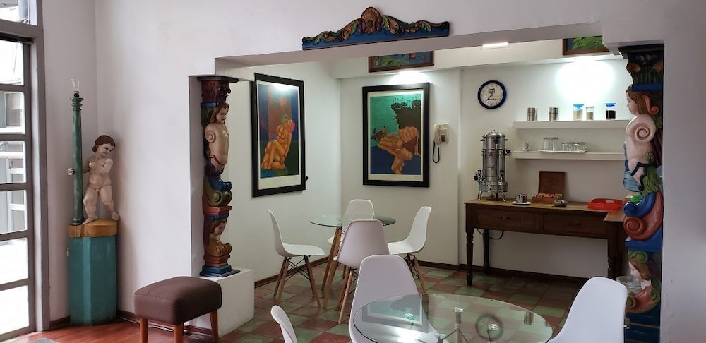 Hostal Posada Del Maple 35/50