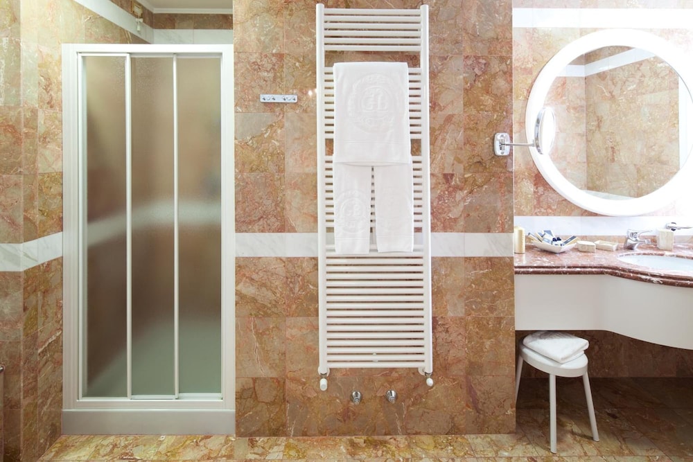 Hotel Due Torri Abano Terme 49/50