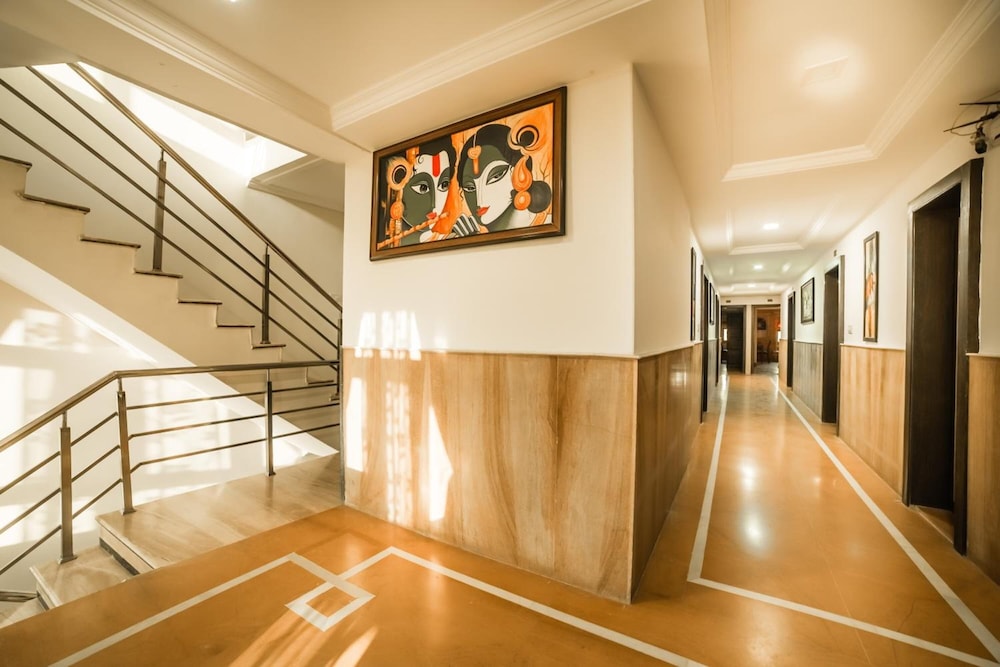 Hotel Radhika Jaisalmer 34/48