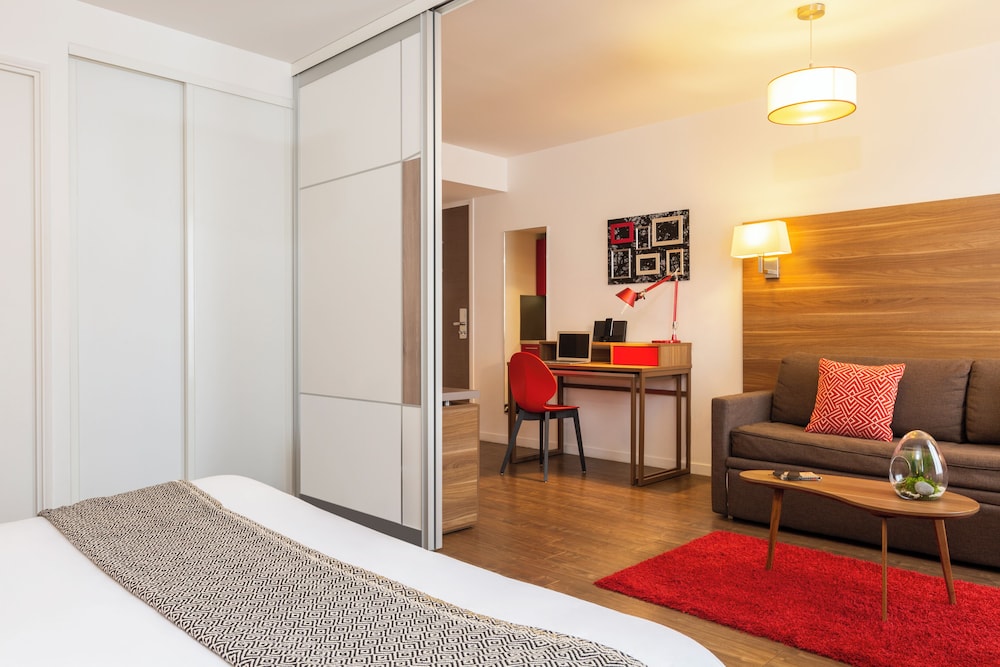 Aparthotel Adagio la Defense Courbevoie 49/70
