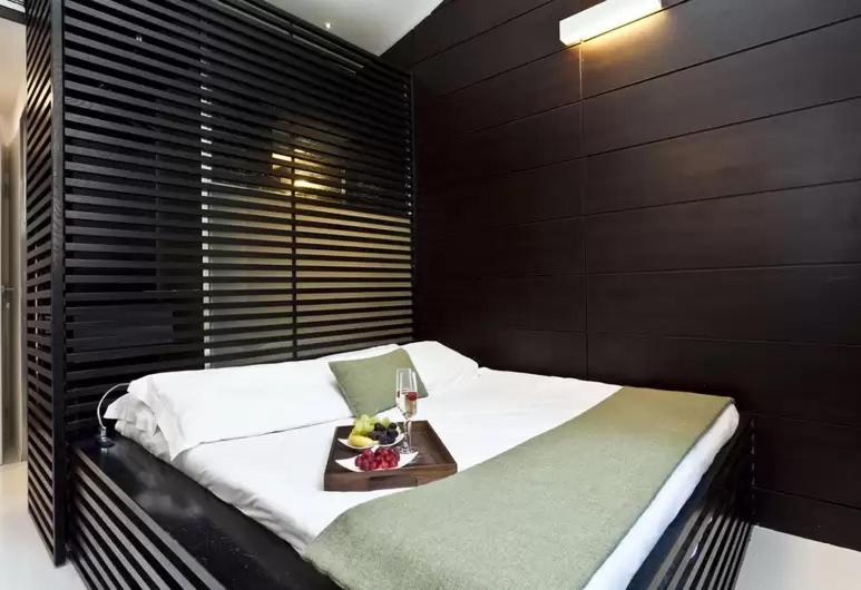 Room, Single, Large