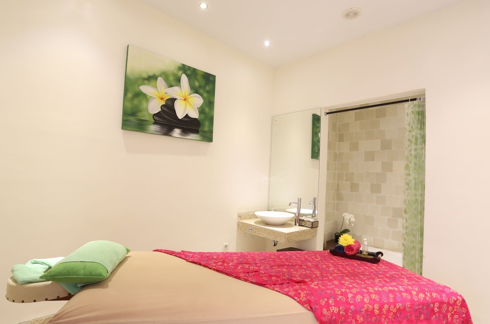 Jas Green Villas And Spa 16/56