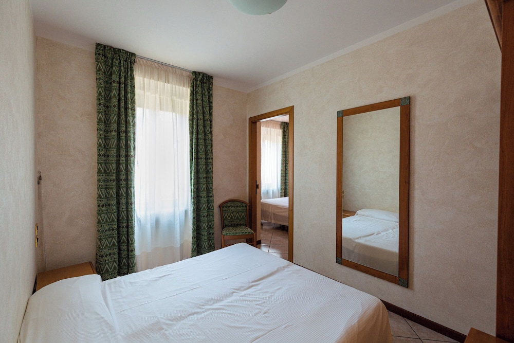 FAMILY, DOUBLE BED, SOFA