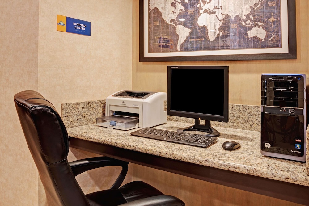 Days Inn by Wyndham Woodland 37/54