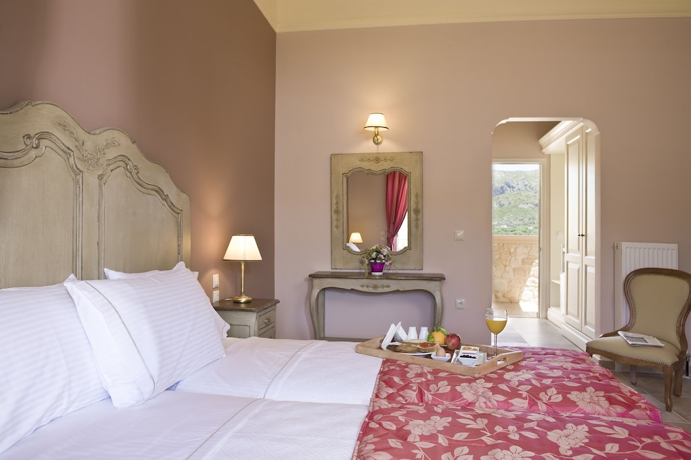 PREMIUM, DOUBLE OR TWIN BED