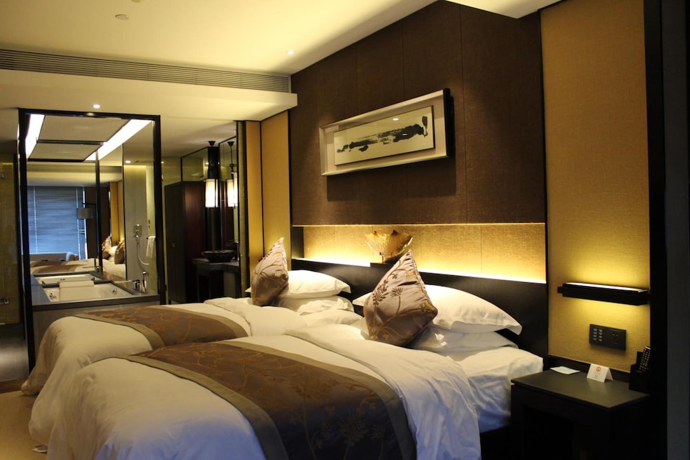 Gloria Plaza Hotel Dongsheng 4/42