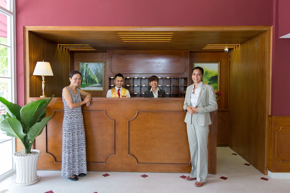 Hotel L Odeon Phu My Hung 10/46