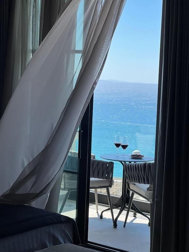 Rozafa Palace Hotel 48/54