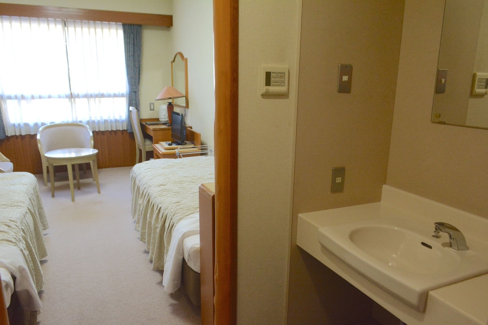 Inuyama International Youth Hostel 33/34