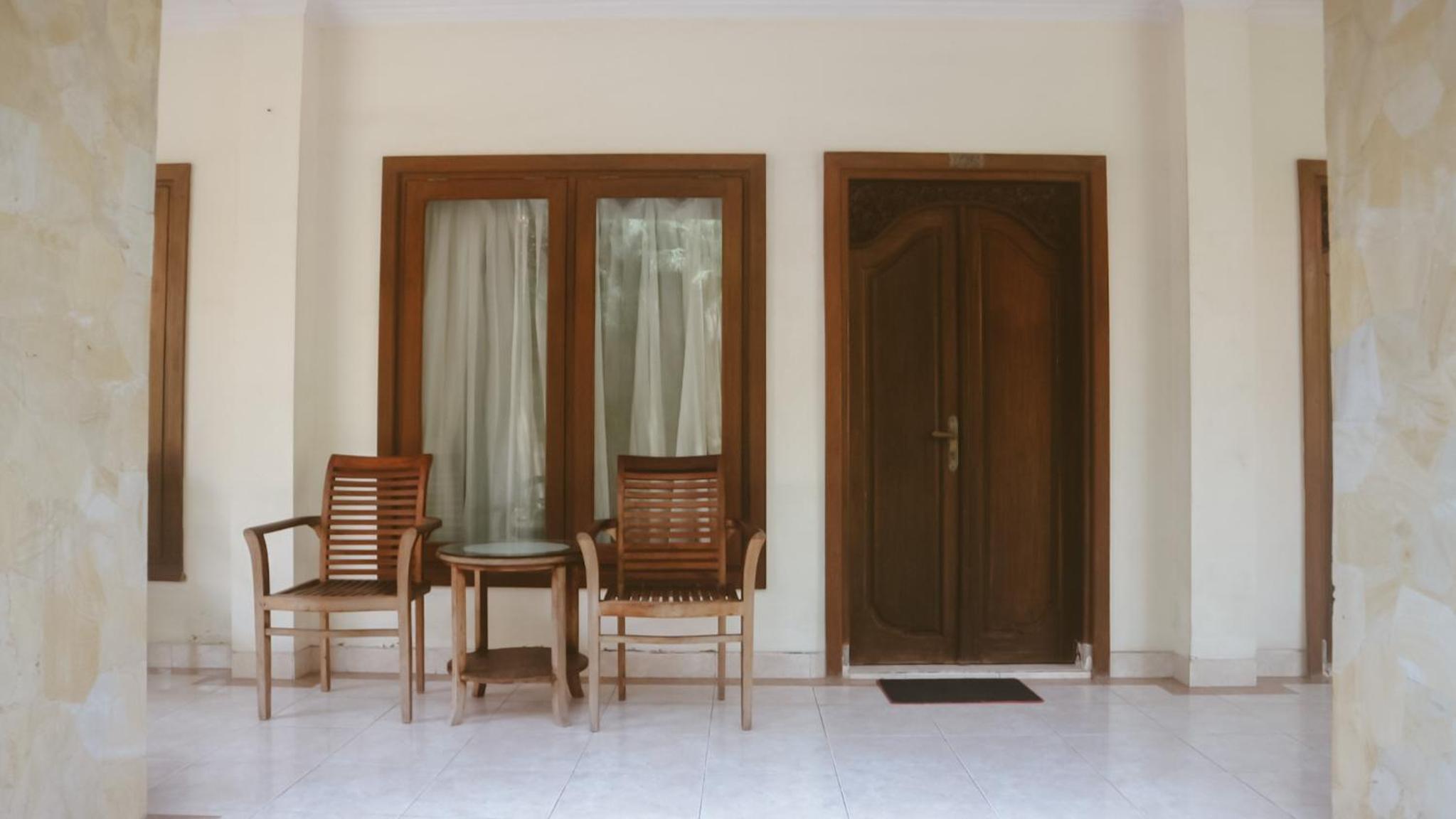 Puri Asih Hotel 35/49