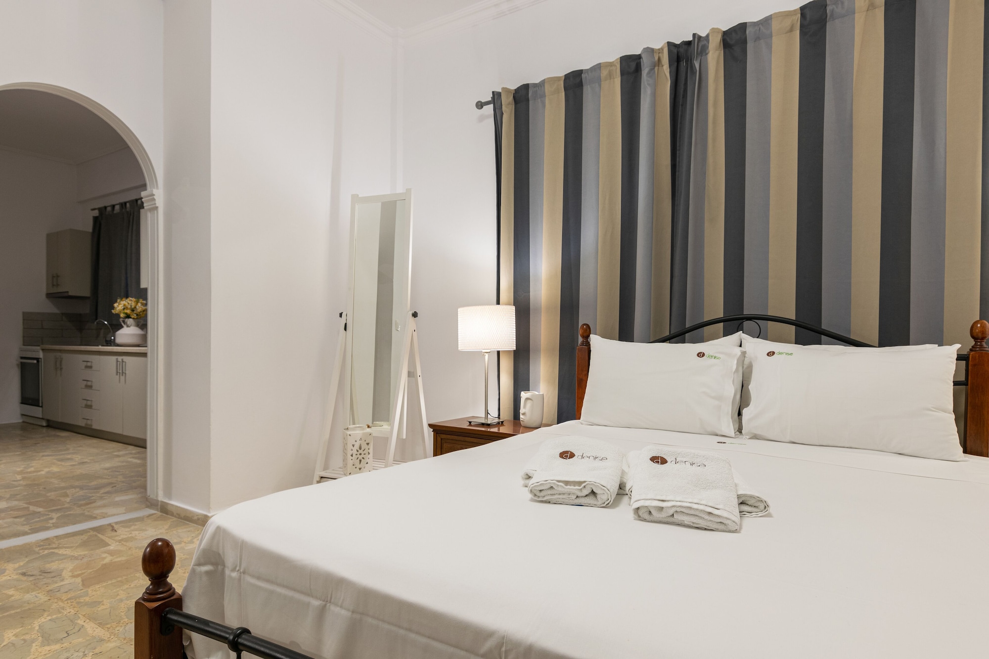 1 BEDROOM, APARTMENT