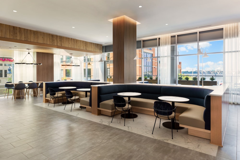 Hyatt Place National Harbor 48/61