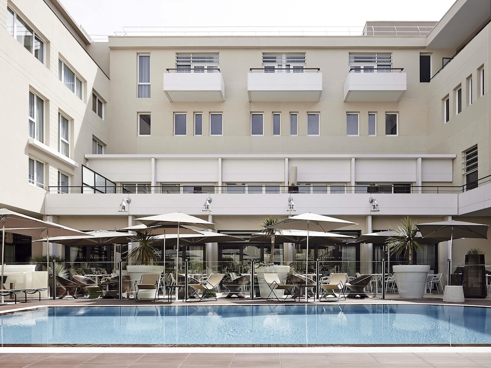 Novotel Avignon Centre in AVIGNON