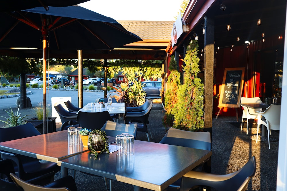 Parklands Motor Lodge 42/56
