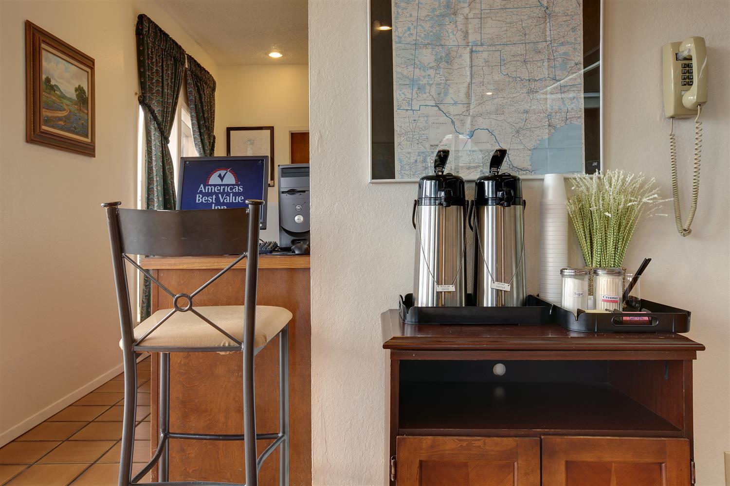 Americas Best Value Inn Paris 6/20