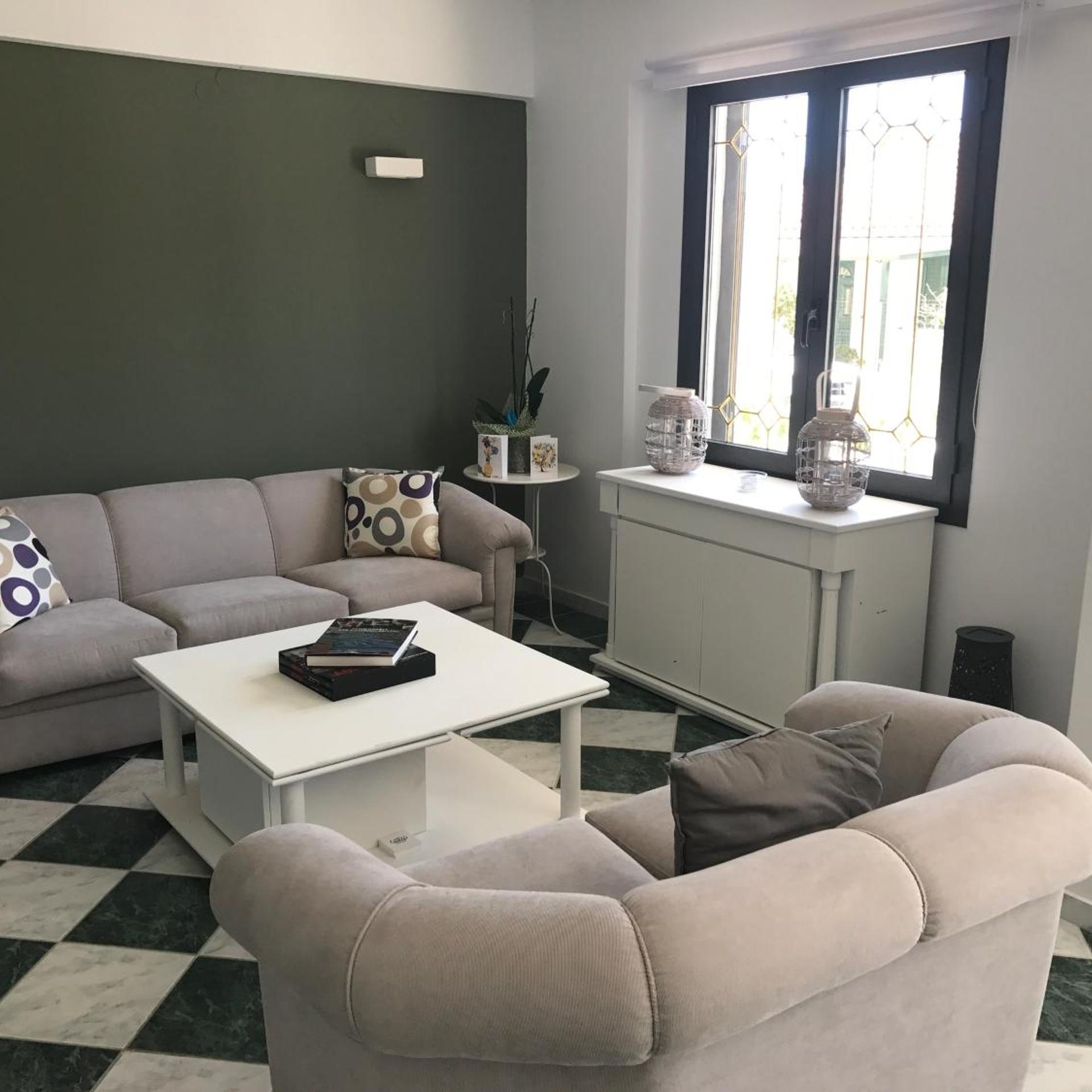 Natalies Hotel and Apartments 32/54
