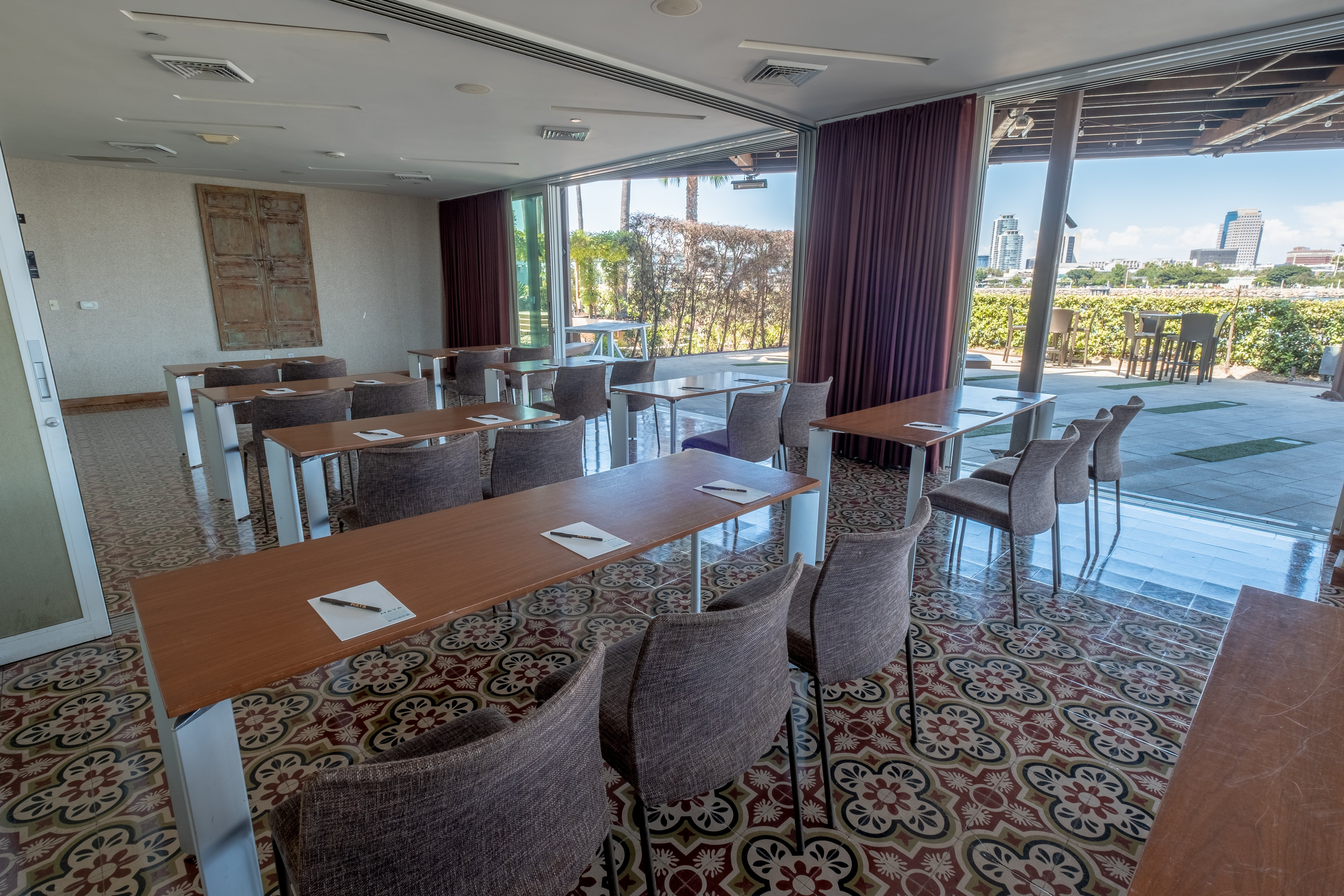 Hotel Maya 64/77