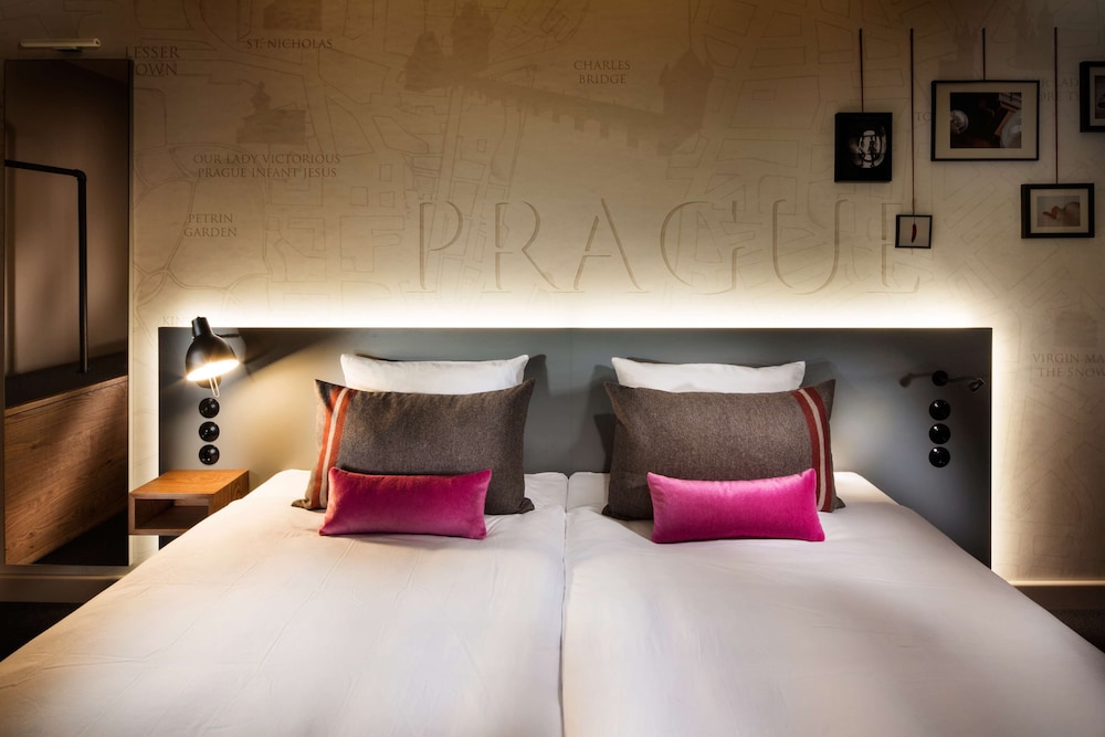 Hotel PULSE8 16/62
