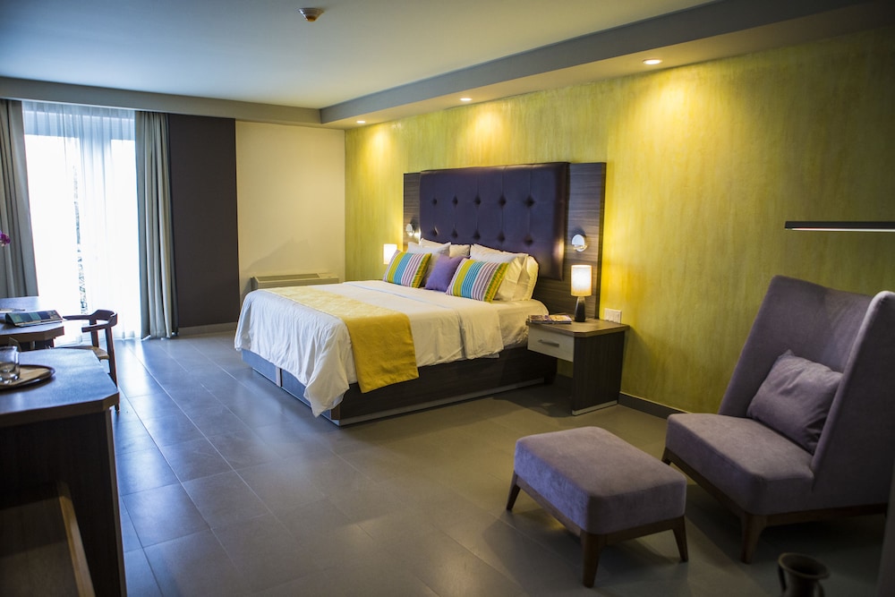KINAM HOTEL 22/62