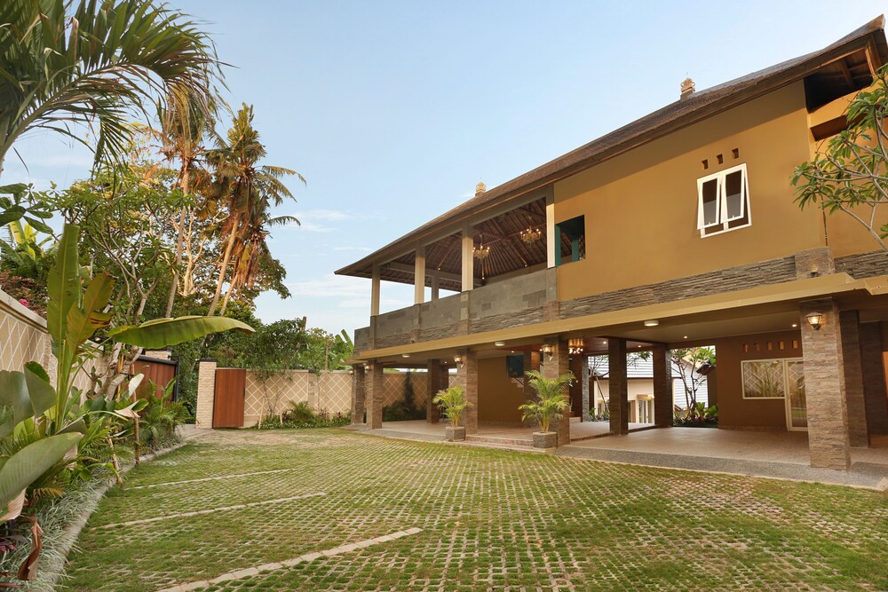 Askara Canggu Townhouse 3/35