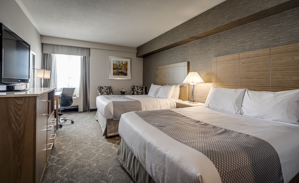Monte Carlo Inn Vaughan Suites 18/65
