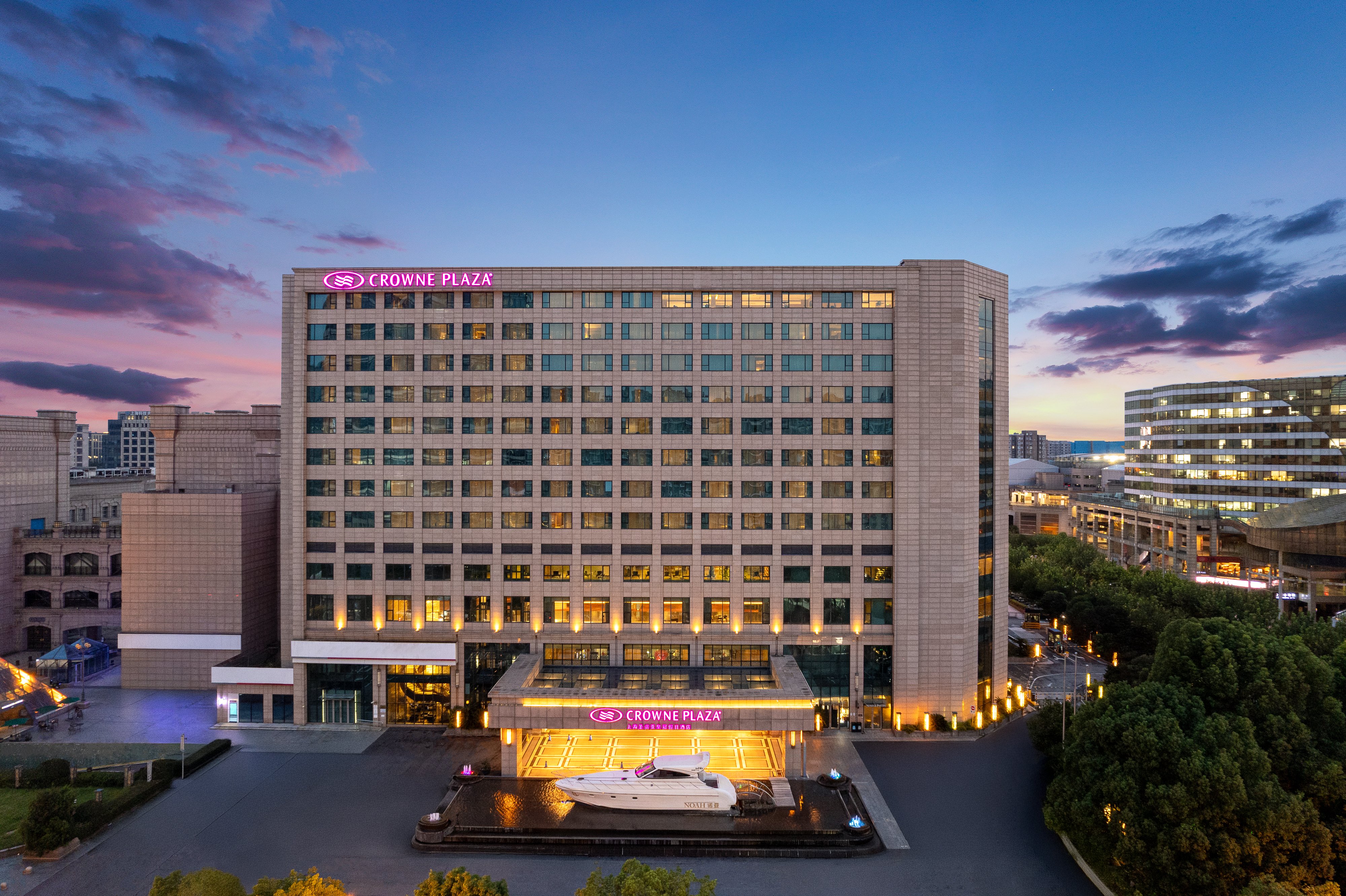 Crowne Plaza Shanghai Noah Square 3/50