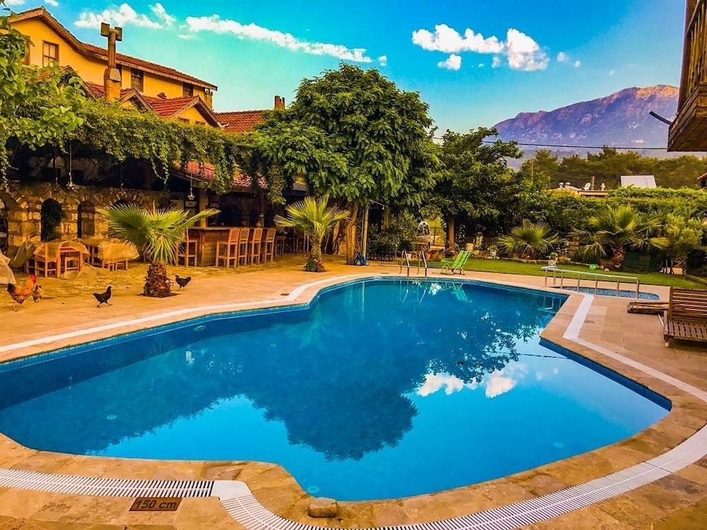 Koyevi Olympos Countryhouse 45/50