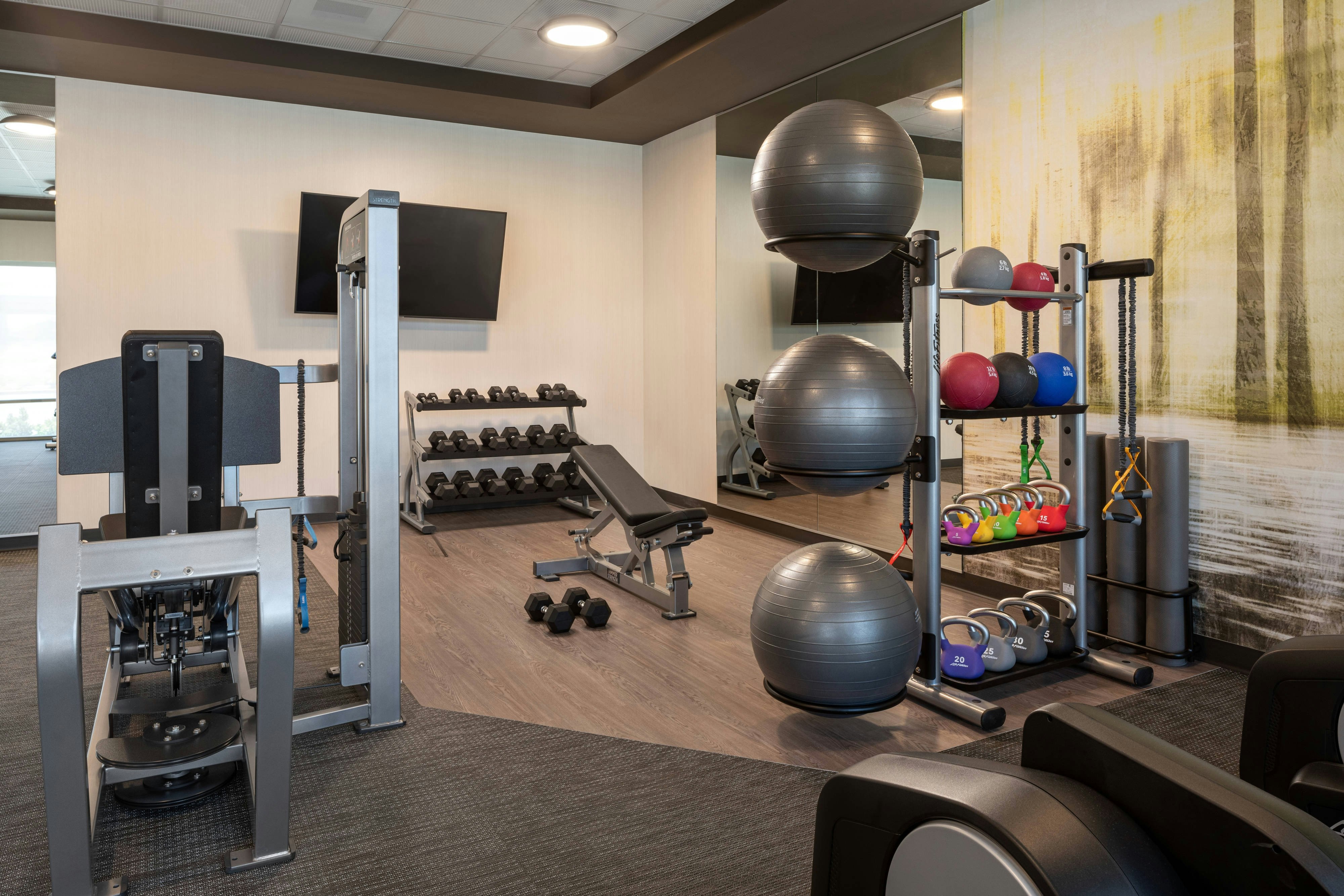 Courtyard by Marriott Petaluma Sonoma County 7/17