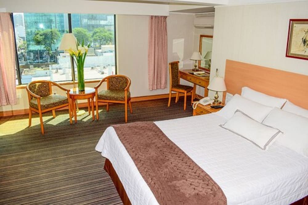 Miramar Hotel 28/71