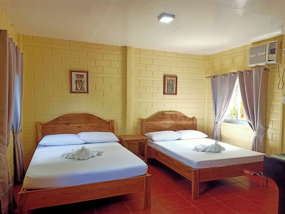 Deluxe, 2 Double Beds
