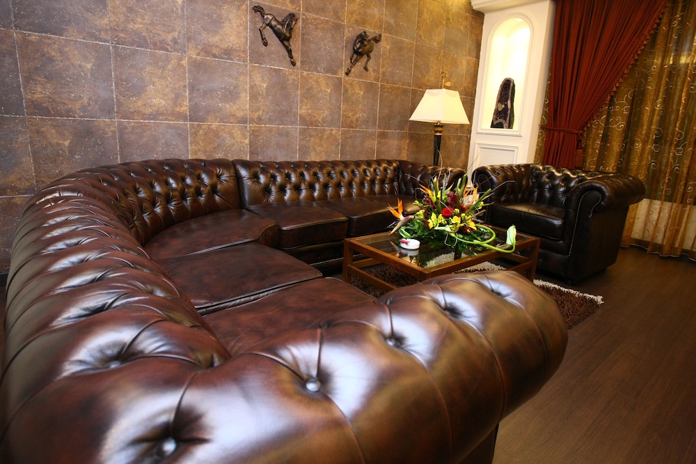 MARKAZIA SUITES 53/78