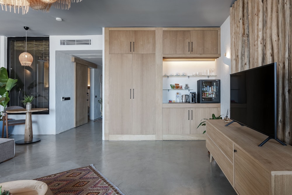 Harbour Suite 2/38