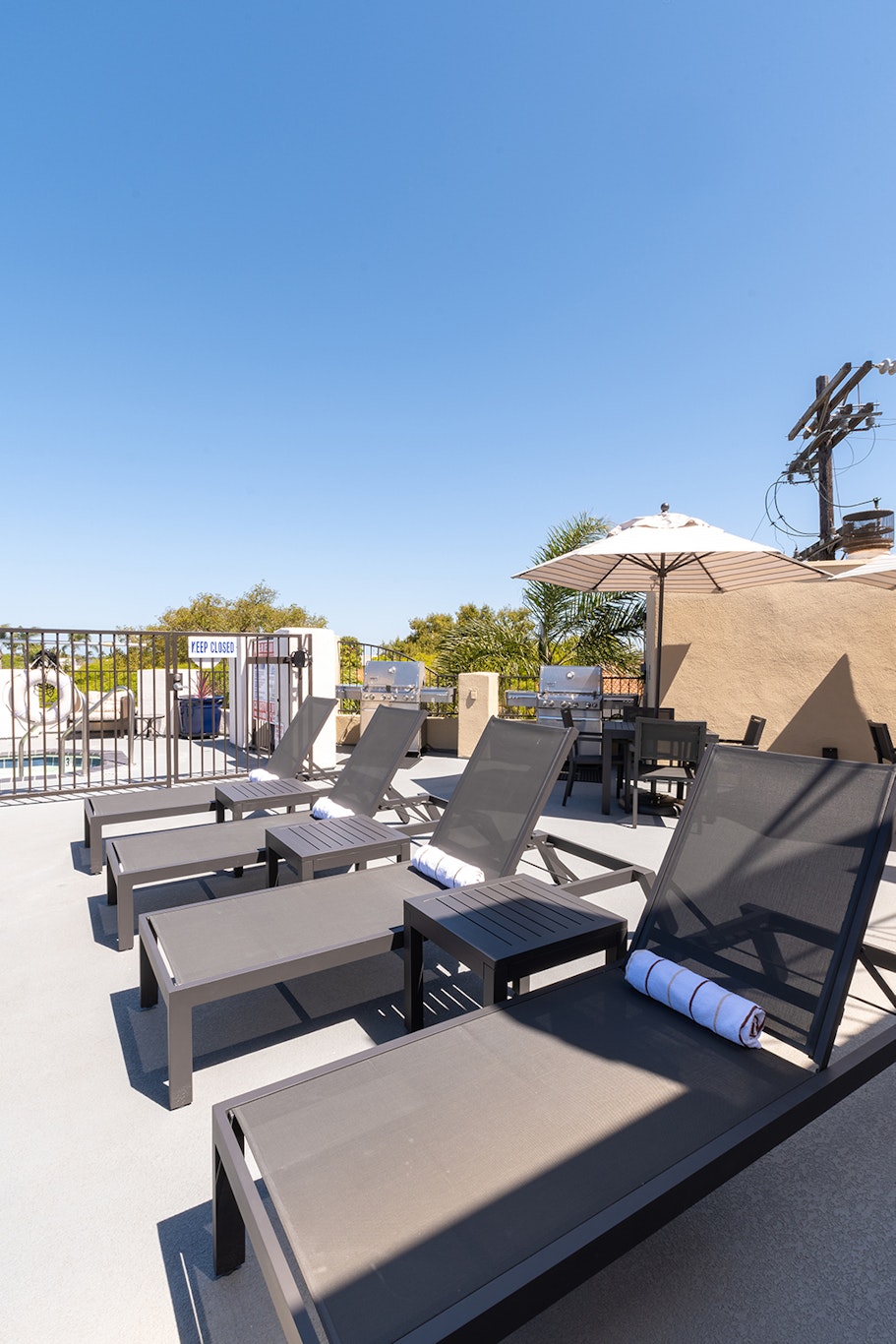 Coronado Beach Resort 71/77