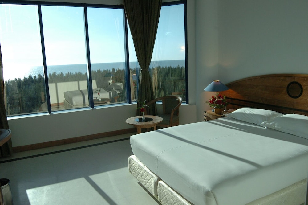 SEAGULL HOTEL 19/44