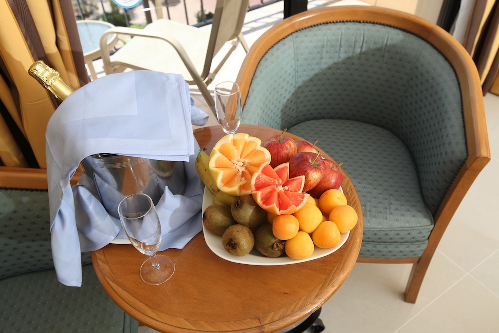 TSOKKOS GARDENS HOTEL photo3