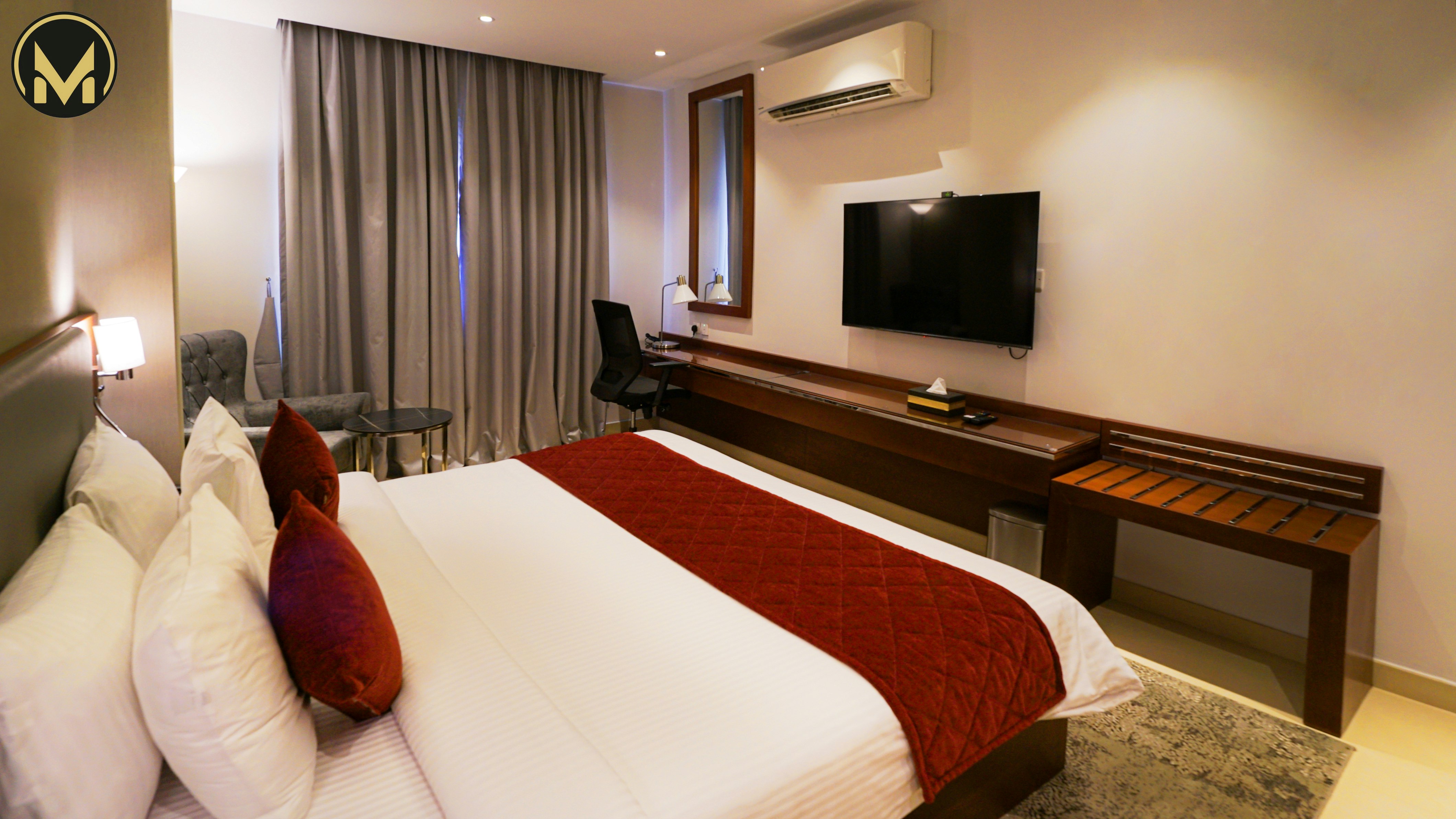 Room at Muscat Express Hotel, MUSCAT