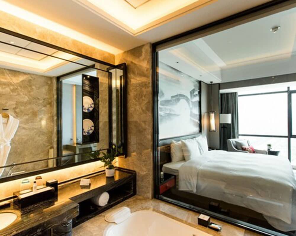 WANDA REALM YIWU 16/64