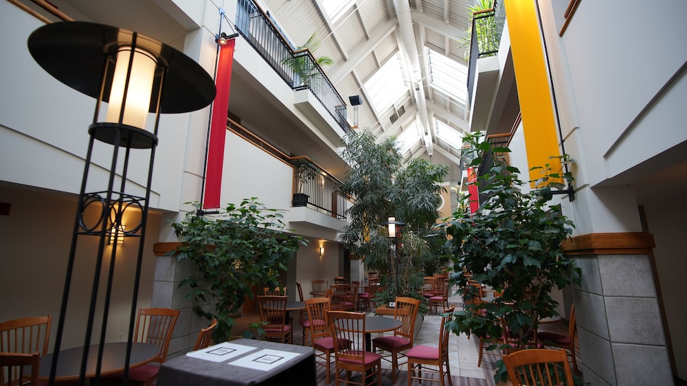 Hotel Lindbergh – Laurier Quebec 41/49