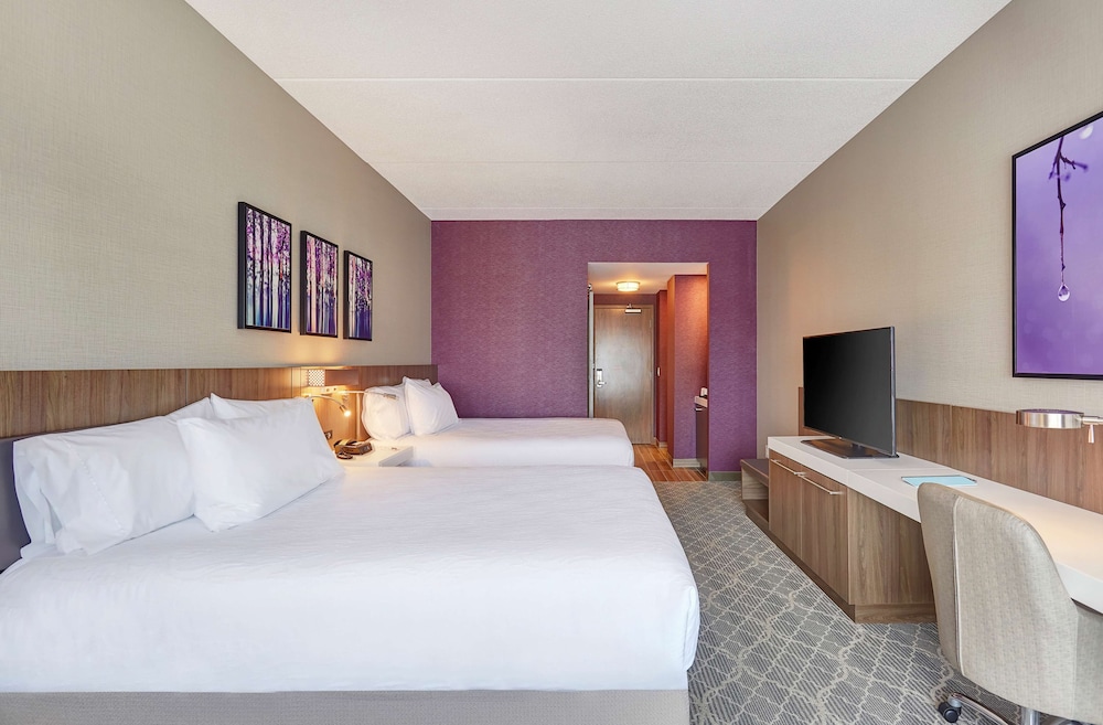 Hilton Garden Inn Toronto Brampton West 15/70