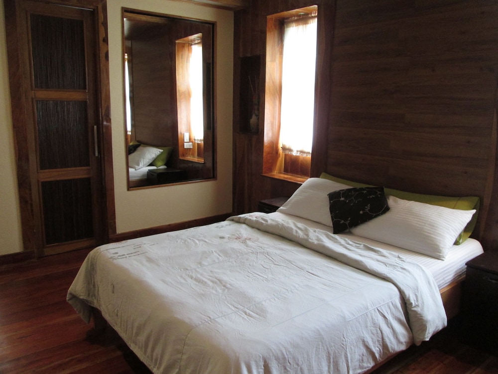 LA BELLA CASA DE BORACAY 26/57