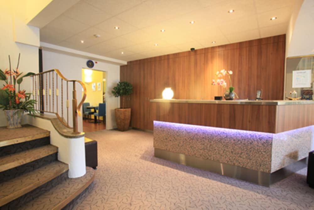 Bellerive Hotel 4/50