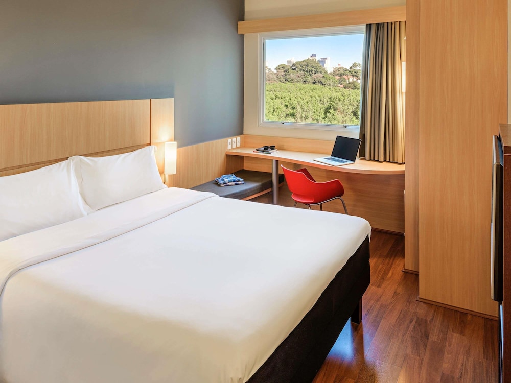 Ibis Piracicaba 29/69