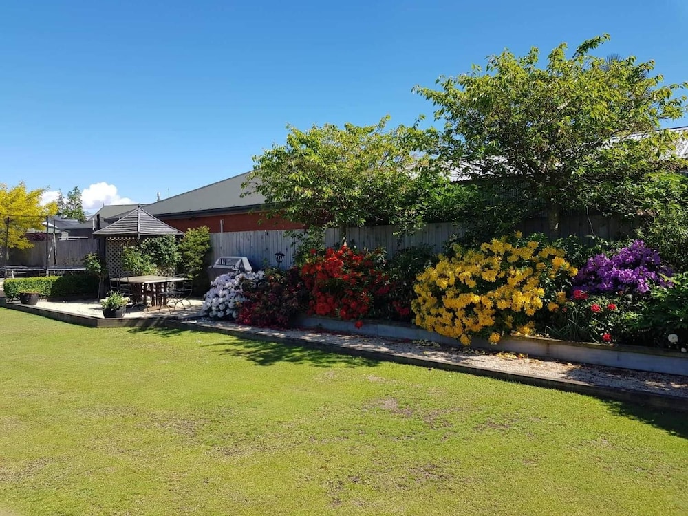 Mount Hutt Motels 51/58
