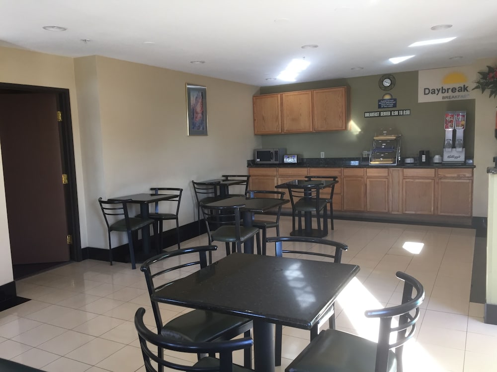 restaurant-cafeteria