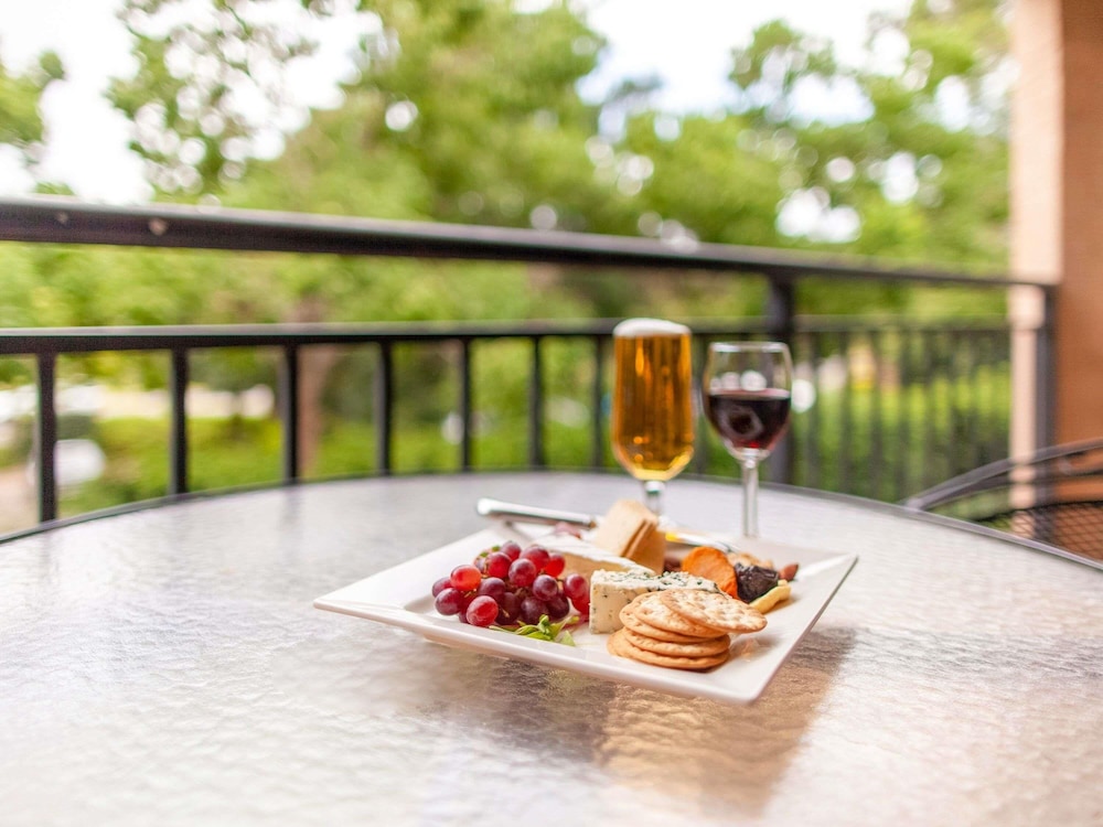 Mercure Hunter Valley Gardens 56/72