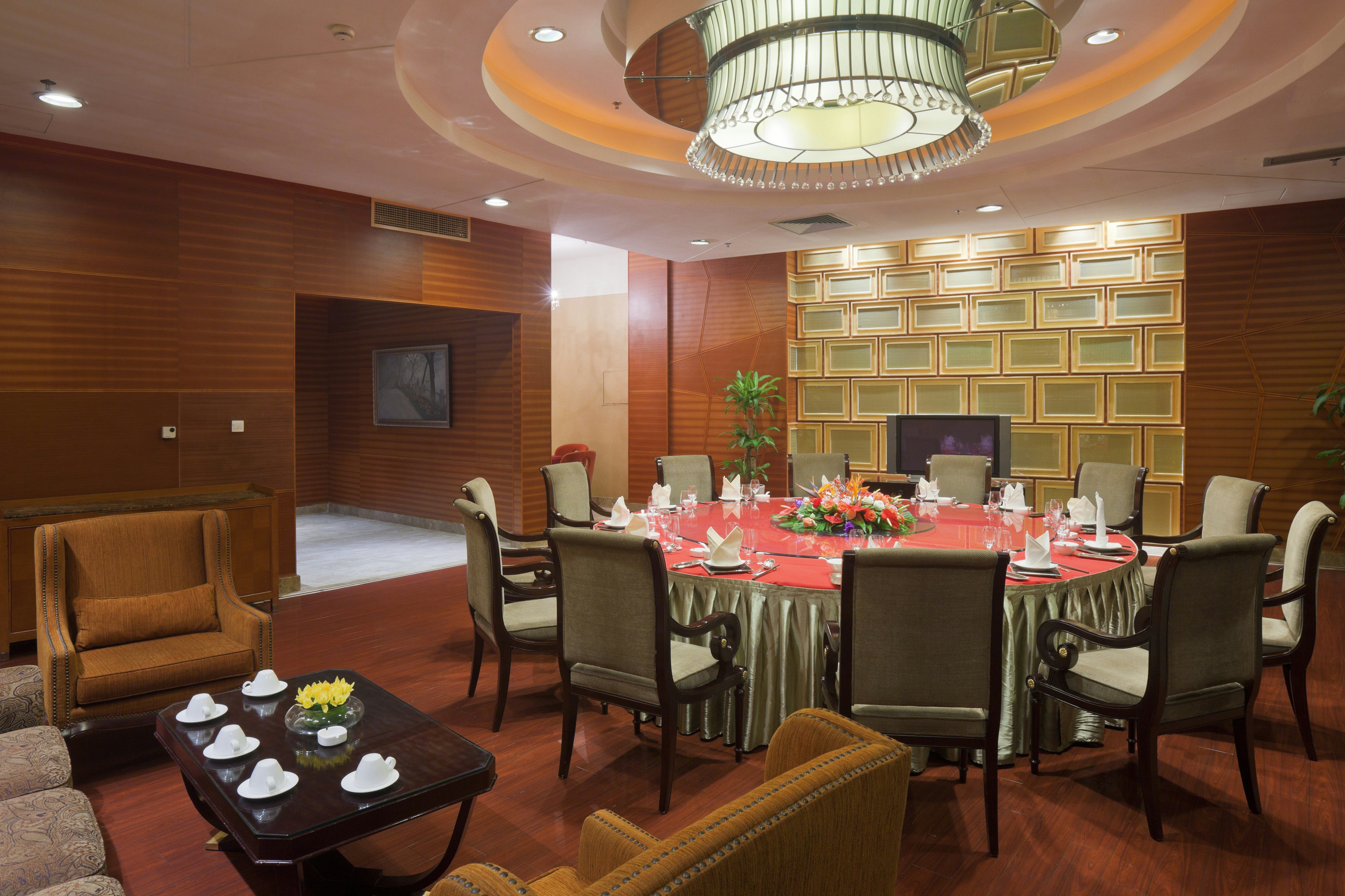 Holiday Inn Chengdu West Century City 32/50
