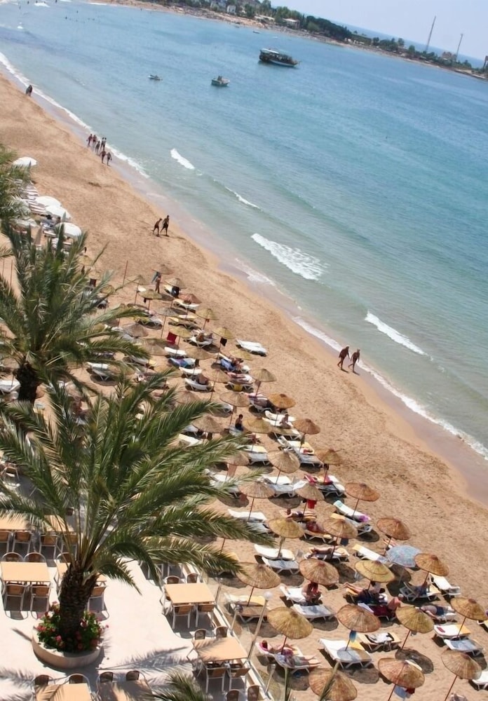 Rubi Hotel 28/63
