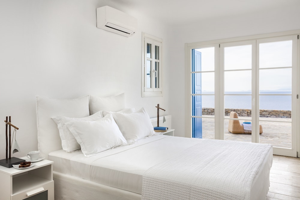 Agios Lazaros Resort 5/50