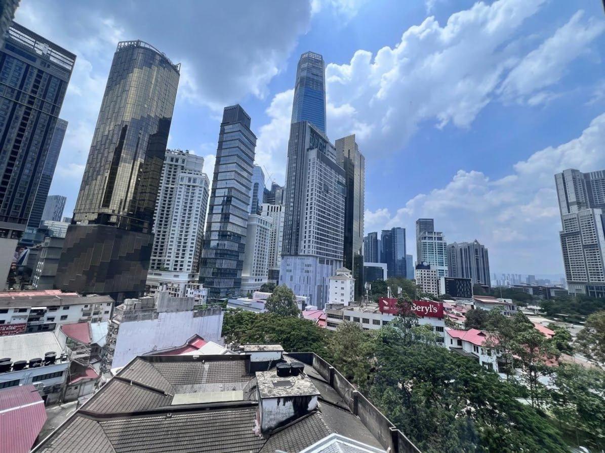 Hotel Damai Kuala Lumpur 38/43